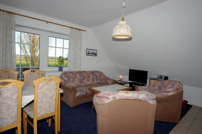 Wohnzimmer hinten 2